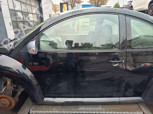 Used Left front door Left front door VW NEW BEETLE (9C1, 1C1) 1.4 (75 hp) 32761890 32761890