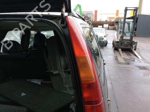 Używane Inne Inne VOLVO V70 I (875, 876) 2.4 (170 hp) 36937929 36937929