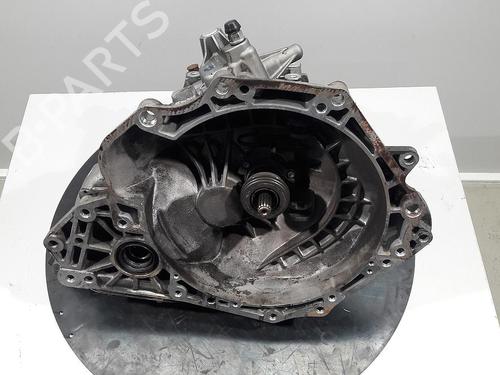 Used Gearbox OPEL MERIVA A MPV (X03) 1.6 16V (E75) (100 hp) 27227475