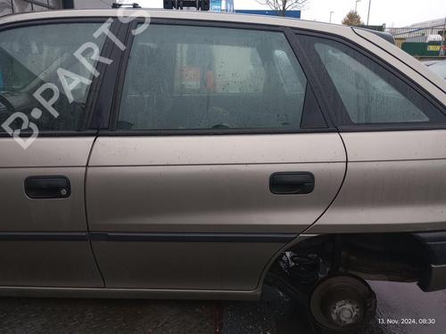 Used Left rear door OPEL ASTRA F Hatchback (T92) 1.8 i 16V (F08, M08, F68, M68) (116 hp) 27232139