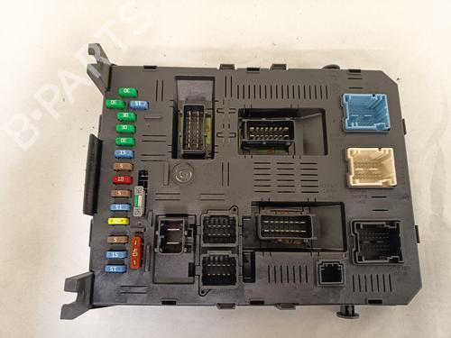 Used Fuse box Fuse box PEUGEOT 307 Break (3E) 1.6 16V (109 hp) 32761444 32761444