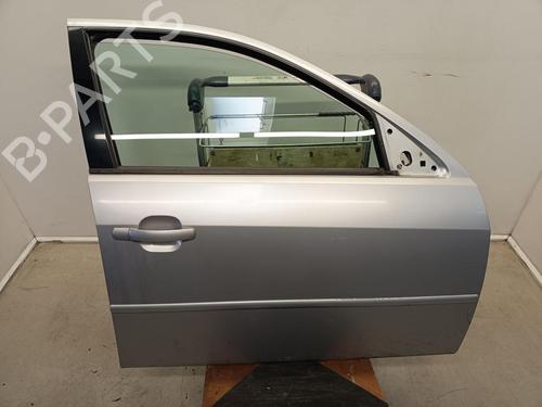 Used Right front door Right front door FORD MONDEO III Saloon (B4Y) 1.8 SCi (130 hp) 34102779 34102779