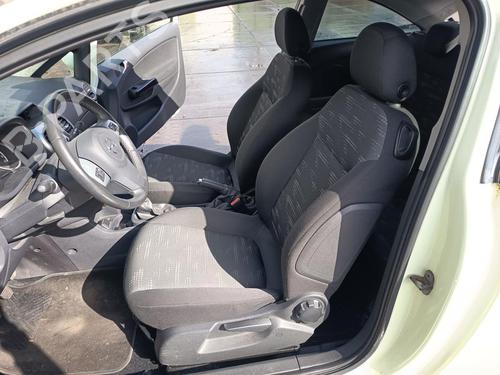 Used Left front seat Left front seat OPEL CORSA D (S07) 1.4 (L08, L68) (87 hp) 33676431 33676431