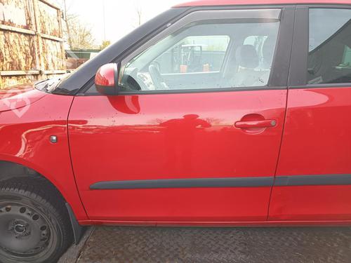 Used Left front door SKODA FABIA II Combi (545) 1.2 TSI (86 hp) 32762297