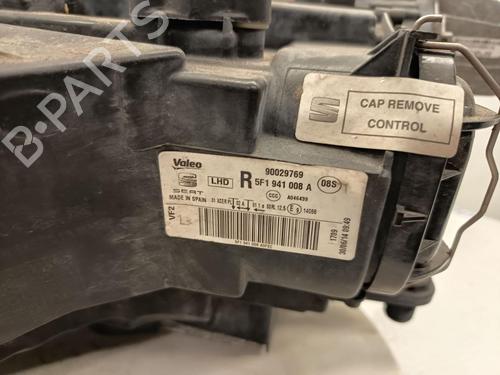 Right headlight SEAT LEON SC (5F5) 1.4 TSI | BP36911681C29  - Image 5