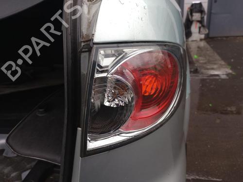 Fanale posteriore destro Fanale posteriore destro MAZDA 6 Station Wagon (GY) 2.0 (GYEW) (147 hp) 36937920 36937920