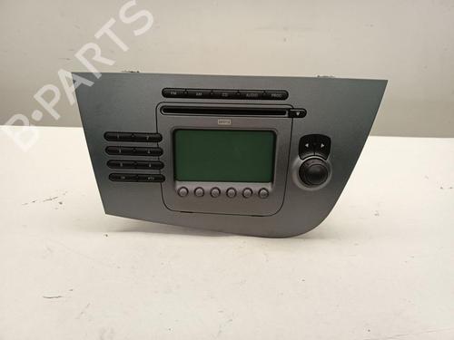 radio-seat-leon-1p1-2005-2006-2007-2008-2009-2010-2011-2012-2013-32761698 main image