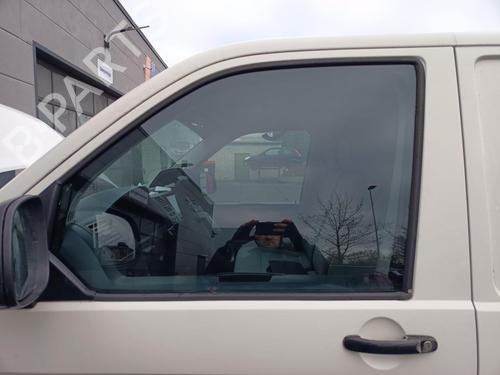 Used Front left door window Front left door window VW TRANSPORTER T5 Van (7HA, 7HH, 7EA, 7EH) 1.9 TDI (84 hp) 33557894 33557894