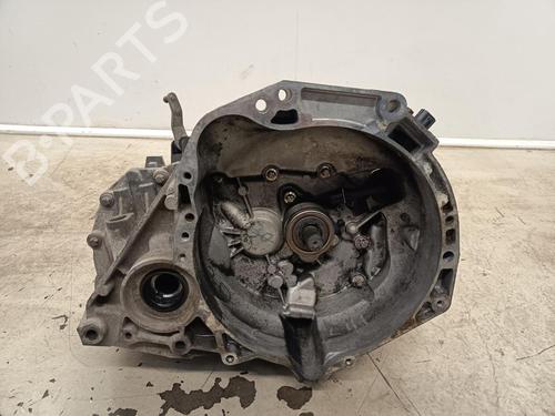 Used Gearbox NISSAN MICRA III (K12) 1.2 16V (80 hp) 32763399