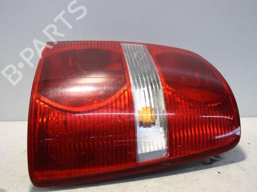 Right taillight VW TOURAN (1T1, 1T2) 2.0 TDI 16V | BP27230067C35 