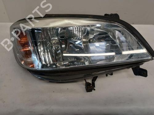 Used Right headlight OPEL ZAFIRA A MPV (T98) 1.8 16V (F75) (125 hp) 27232267