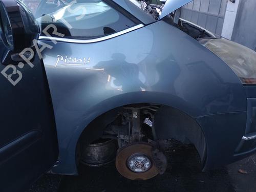 Used Right front fenders CITROËN C4 Grand Picasso I (UA_) 2.0 HDi 138 (136 hp) 27232806