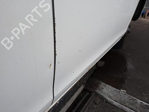 Right front door HYUNDAI H-1 Van (A1) 2.5 CRDi | BP27233125C3 