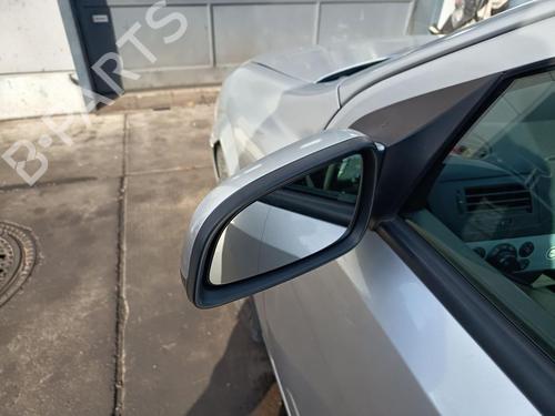 Used Left mirror Left mirror 39177101 39177101