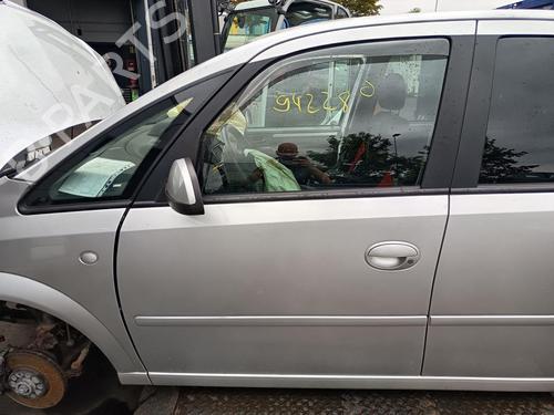 Used Left front door Left front door 38336853 38336853