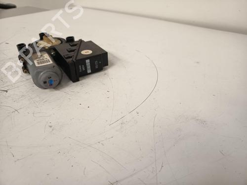 Left front window motor SKODA FABIA I Combi (6Y5) 1.4 16V | BP32761165E21  - Image 5
