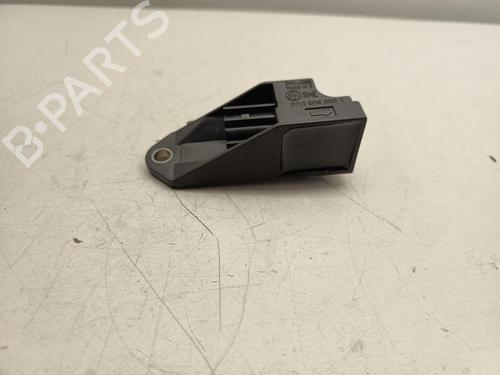 Otra Otra VW POLO IV (9N_, 9A_) 1.2 (54 hp) 33749238 33749238