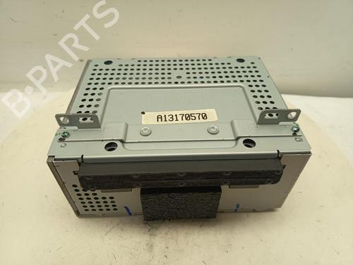 Used Radio Radio 37272000 37272000
