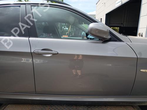 Used Right front door Right front door 37672635 37672635