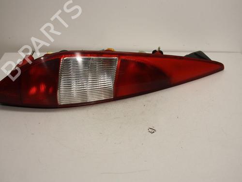Used Left taillight FORD MONDEO III Turnier (BWY) 2.0 TDCi (130 hp) 27229514