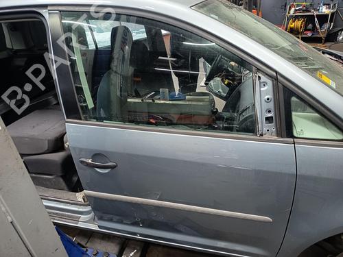 Used Right front door Right front door 32763177 32763177