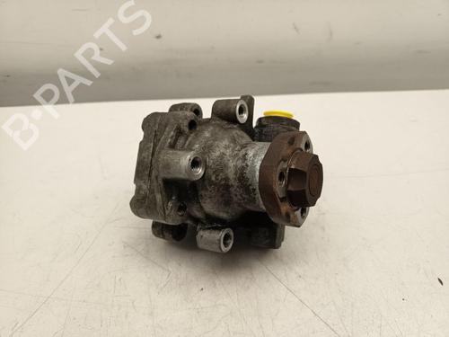 Used Steering pump Steering pump VW TRANSPORTER T5 Van (7HA, 7HH, 7EA, 7EH) 1.9 TDI (84 hp) 33917410 33917410