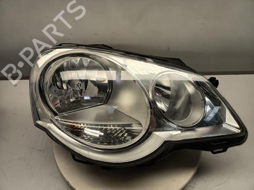 Used Right headlight VW POLO IV (9N_, 9A_) 1.2 (54 hp) 32762896