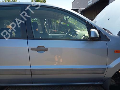Used Right front door Right front door 37672619 37672619