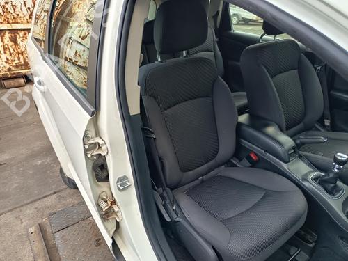 Used Right front seat Right front seat DODGE JOURNEY 2.0 CRD (140 hp) 40198174 40198174