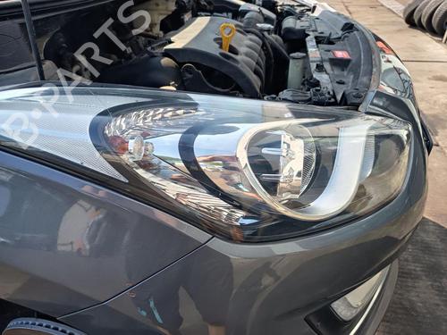 Right headlight HYUNDAI i30 Estate (GD) 1.4 | BP38075463C29 - Image 3