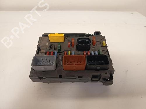 Used Fuse box Fuse box PEUGEOT 307 (3A/C) 1.6 HDi 110 (109 hp) 32761298 32761298