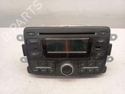 Used Radio Radio DACIA SANDERO II TCe 90 (B8M1, B8MA, B8AC) (90 hp) 34252334 34252334