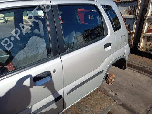 Dør venstre bagtil SUZUKI IGNIS I (FH) 1.3 (HV51, HX51, RG413) (83 hp) 32763857