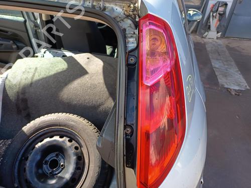 Used Right taillight Right taillight FIAT PUNTO EVO (199_) 1.2 (65 hp) 33749270 33749270