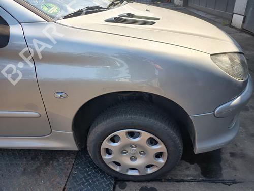 Used Right front fenders Right front fenders 32761225 32761225