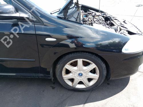Used Right front fenders FIAT CROMA (194_) 1.9 D Multijet (194AXC1B, 194AXC12) (150 hp) 27230917