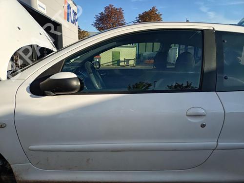 Used Left front door Left front door 39538284 39538284