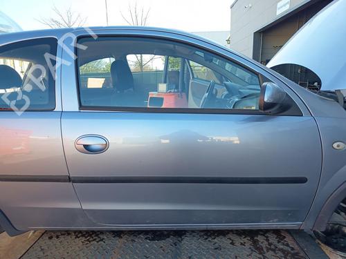 right-front-door-opel-corsa-c-x01-2000-2001-2002-2003-2004-2005-2006-2007-2008-2009-32763866 main image