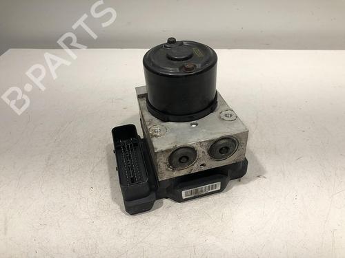 Used ABS pump HYUNDAI TUCSON (JM) 2.0 All-wheel Drive (141 hp) 27229266