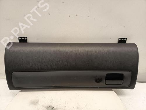Guantera Guantera VOLVO V70 I (875, 876) 2.0 (126 hp) 37272015 37272015
