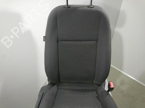 Right front seat VW GOLF PLUS V (5M1, 521) 1.9 TDI | BP27227962C16 
