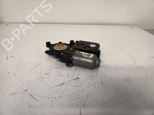 Used Left front window motor Left front window motor SKODA FABIA I Combi (6Y5) 1.4 16V (75 hp) 32761165 32761165