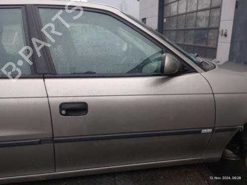 Used Right front door OPEL ASTRA F Hatchback (T92) 1.8 i 16V (F08, M08, F68, M68) (116 hp) 27232140