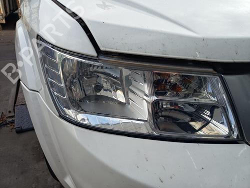 Used Right headlight Right headlight DODGE JOURNEY 2.0 CRD (140 hp) 40089758 40089758