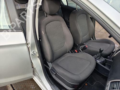 Used Right front seat HYUNDAI i20 I (PB, PBT) 1.2 (78 hp) 32763583