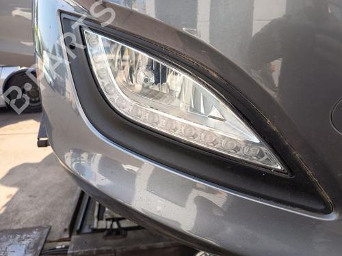 Used Right front fog light Right front fog light 38075461 38075461