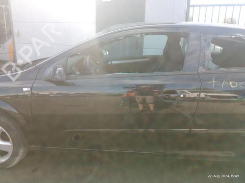 Left front door OPEL ASTRA H GTC (A04) 1.8 (L08) | BP27231425C2 