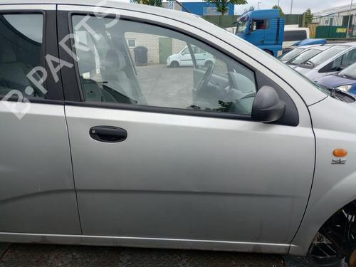 Used Right front door DAEWOO KALOS (KLAS) 1.2 (72 hp) 27230667