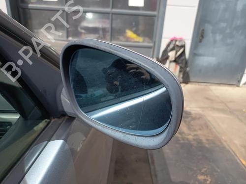Used Right mirror Right mirror 37672633 37672633