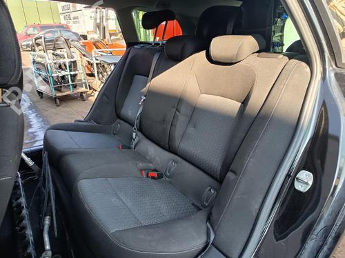 Stoel achter OPEL INSIGNIA B Country Tourer (Z18) 2.0 CDTi (47) (170 hp) 32763936